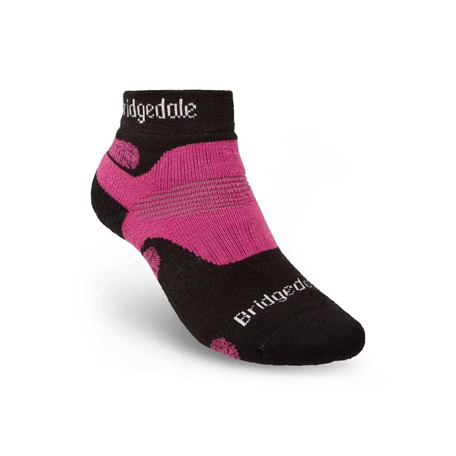 Dámske ponožky Bridgedale Hike Midweight Performance Ankle Black/Pink