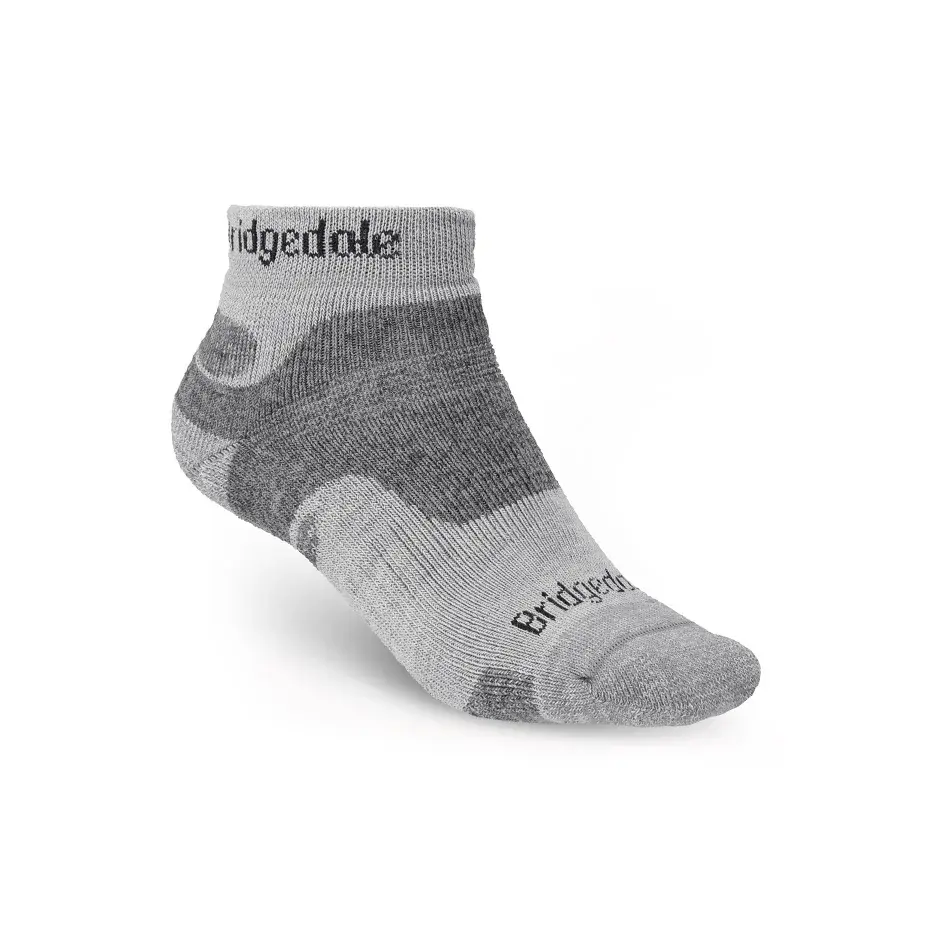 Pánske ponožky Bridgedale Hike Midweight Performance Ankle Silver/Black